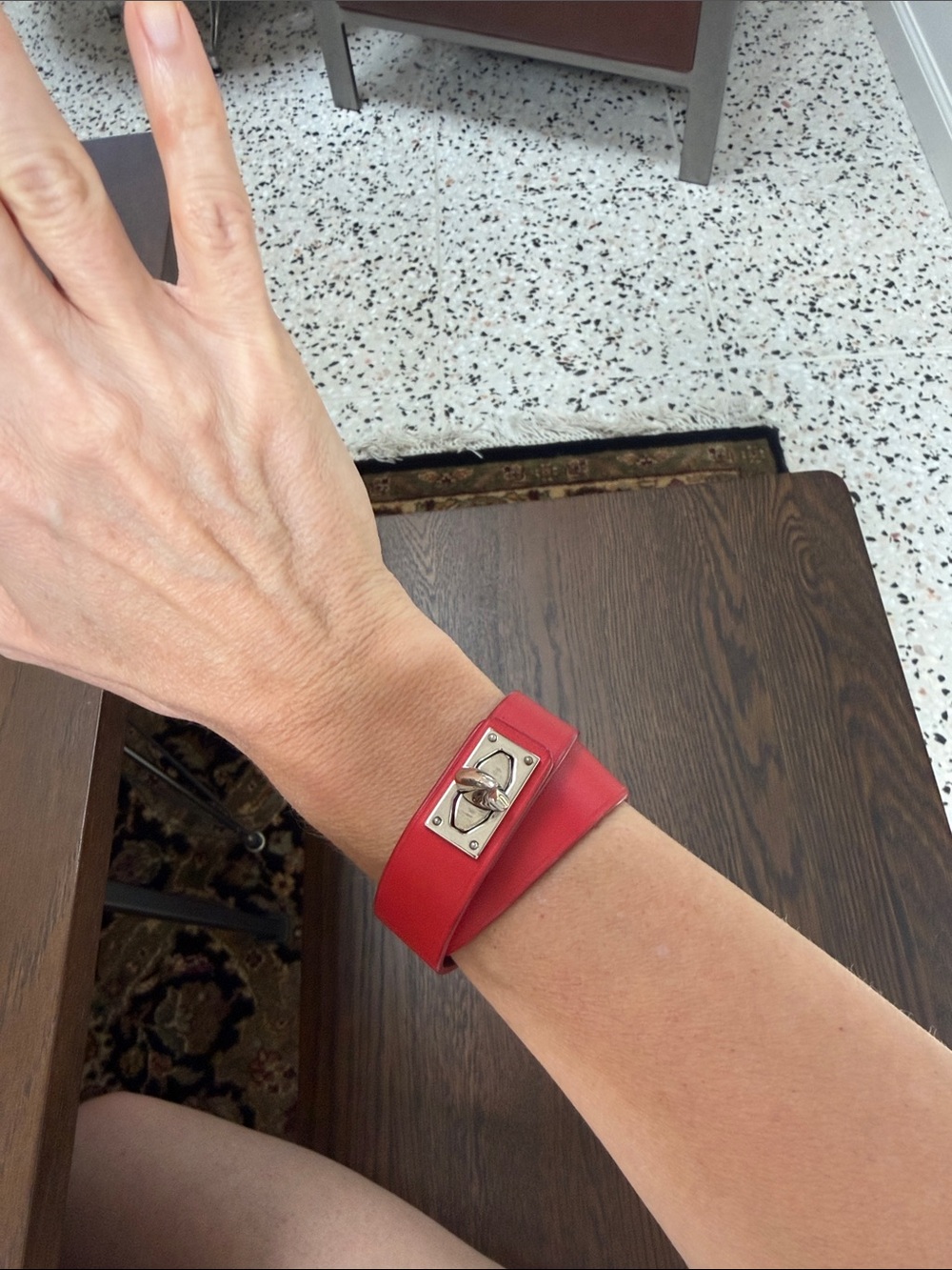 Givenchy Red Leather Wrap bracelet with Silver Shark fin Turn-Lock Accent size M